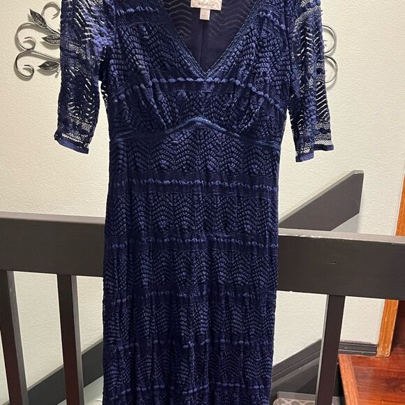 EUC Dressbarn  Navy Blue Midi Lace DressLength 41” #142 - Picture 8 of 8